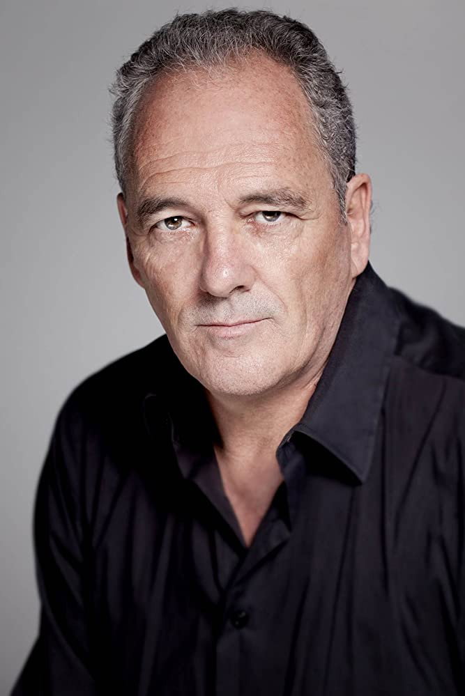 Carlos Olalla as Don Pascual Martín in A Different View