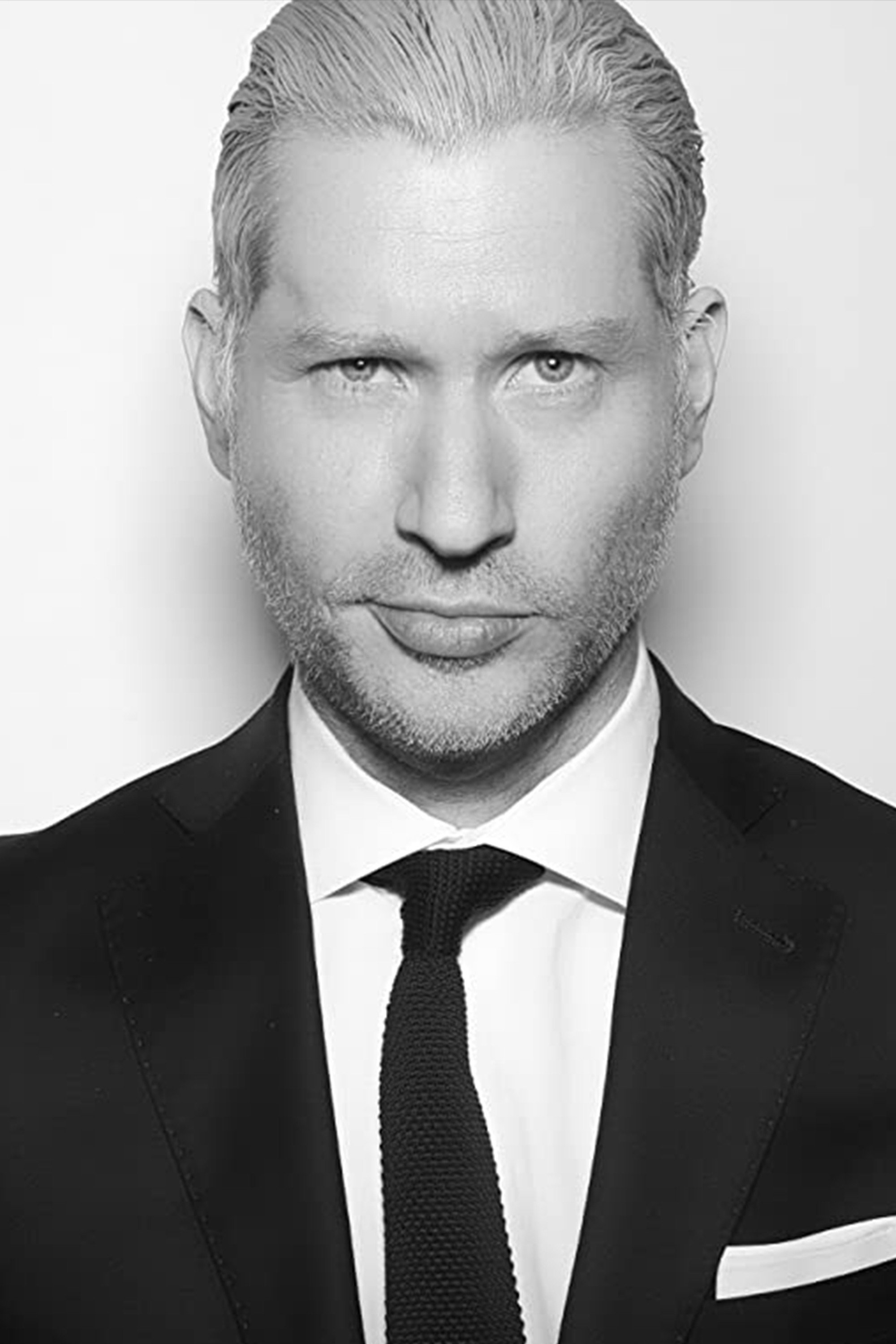 Emilio Insolera as Alessandro in Feel My Voice
