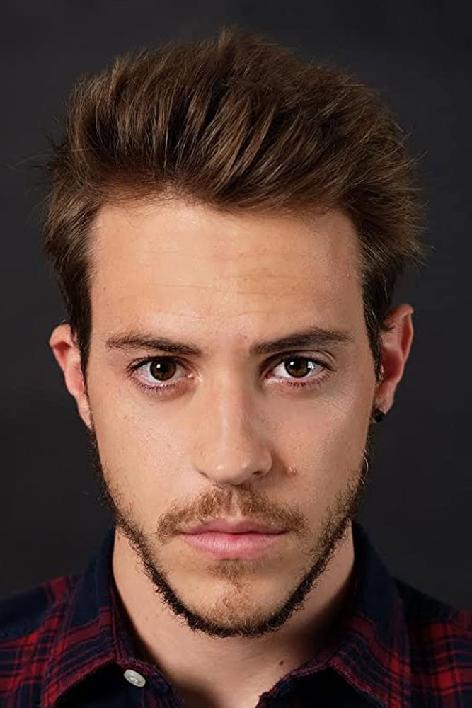 Sven Ruygrok as Dom in Pulse