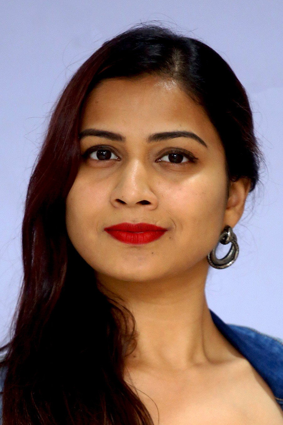 ఇనాయా సుల్తానా as Sandhya in Kranthi