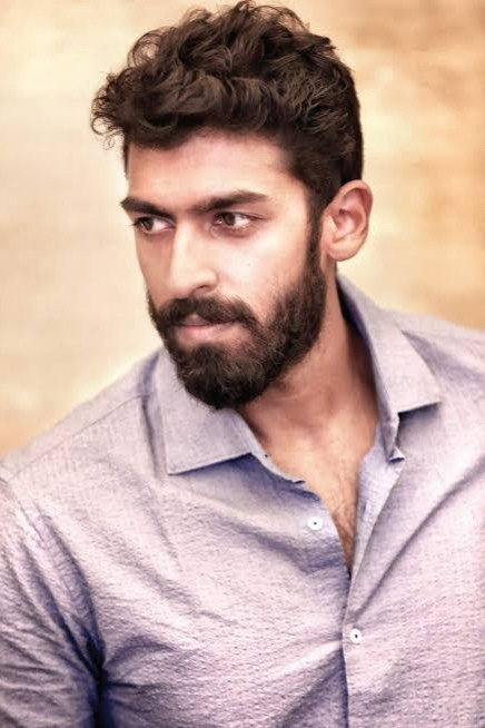 Vinay Rajkumar as Vijay Kumar in 10