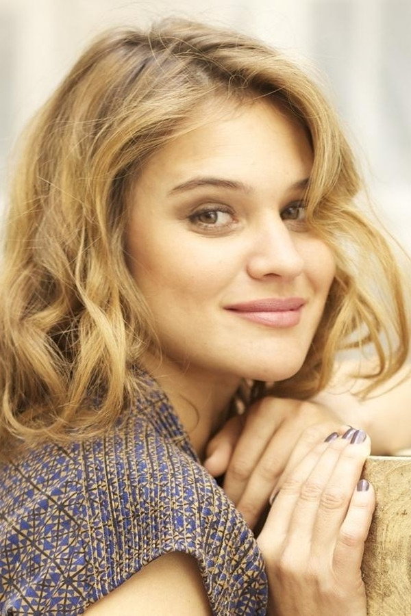 Marie Denarnaud as Céline Hazan in HPI : Haut Potentiel Intellectuel