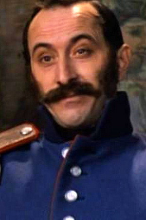 Владимир Кулешов as constable in Burial of the Rats
