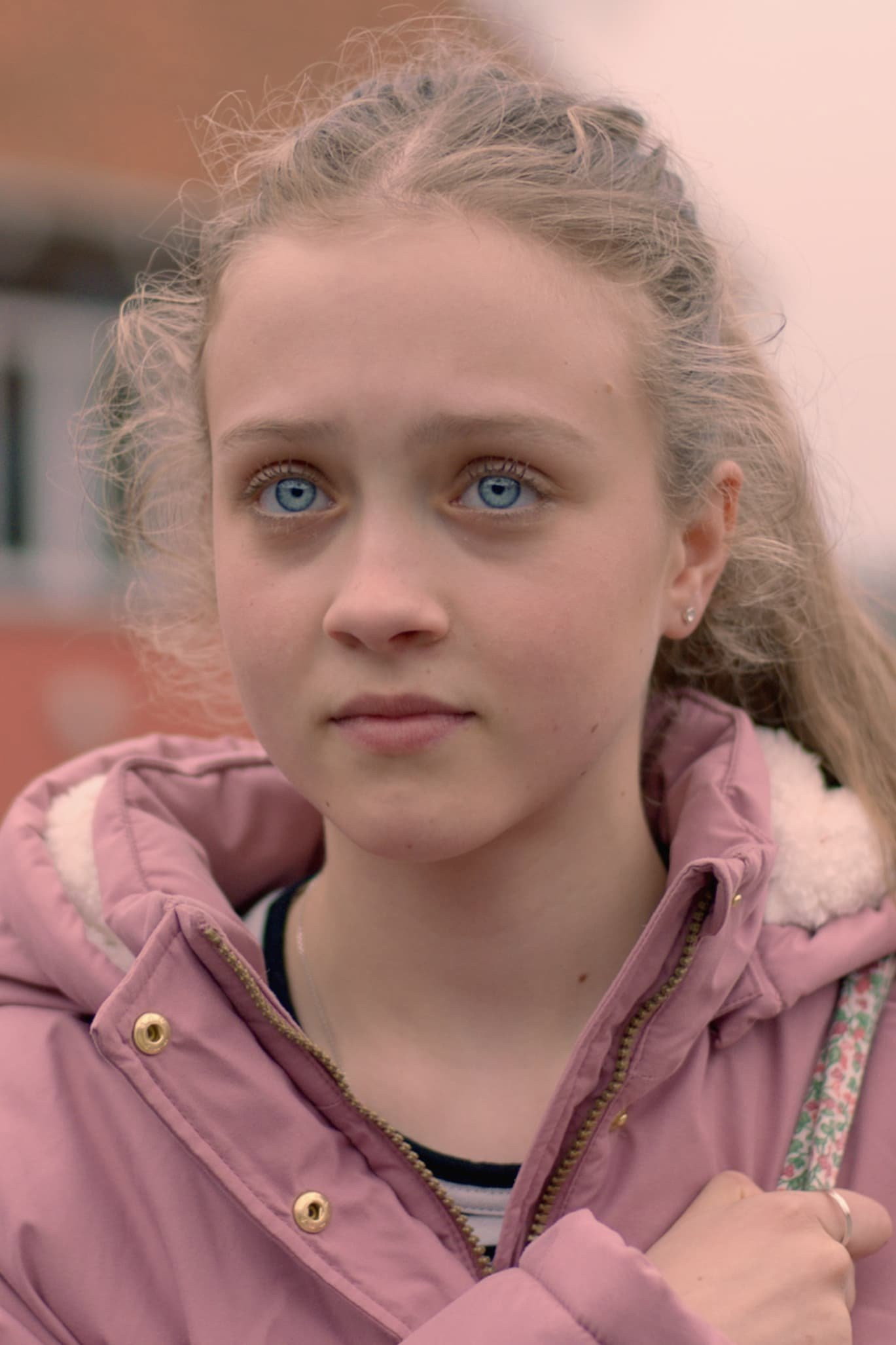 Ida Skelbæk-Knudsen as Frk. Sculabia in The Timekeeper: Legacy of Drago