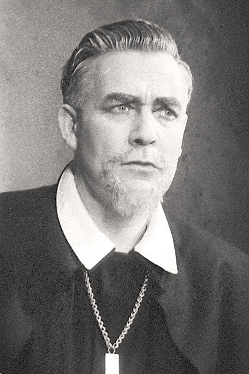 Harald Heide Steen as Slåttan in King of Skating