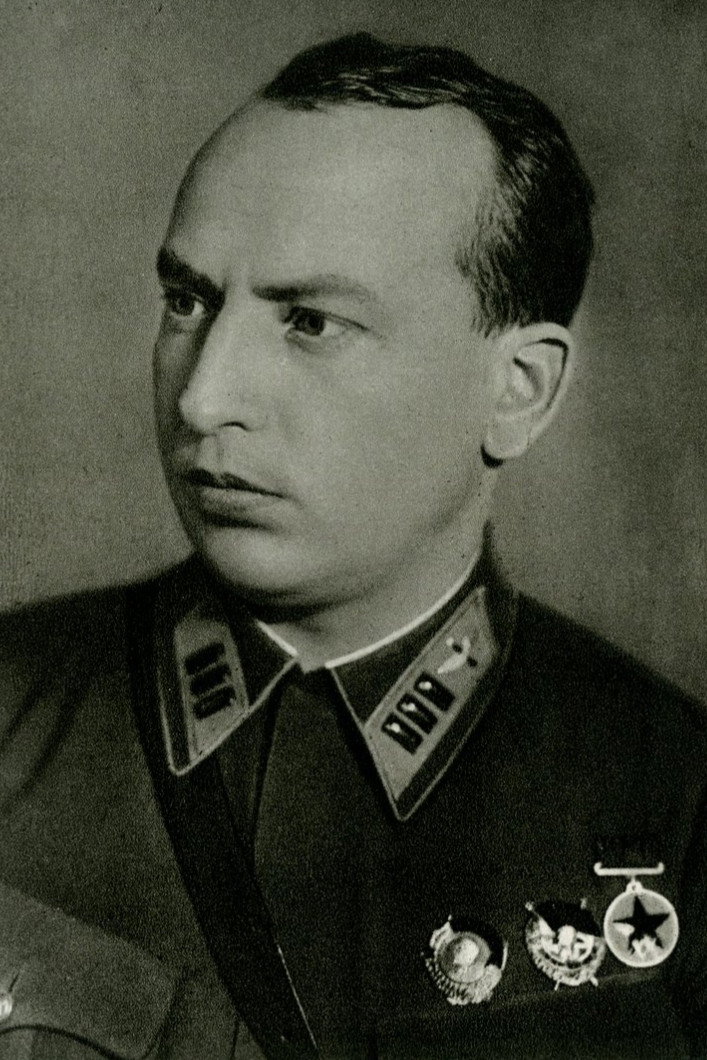 Георгий Байдуков as Himself (archive footage) in First Wings
