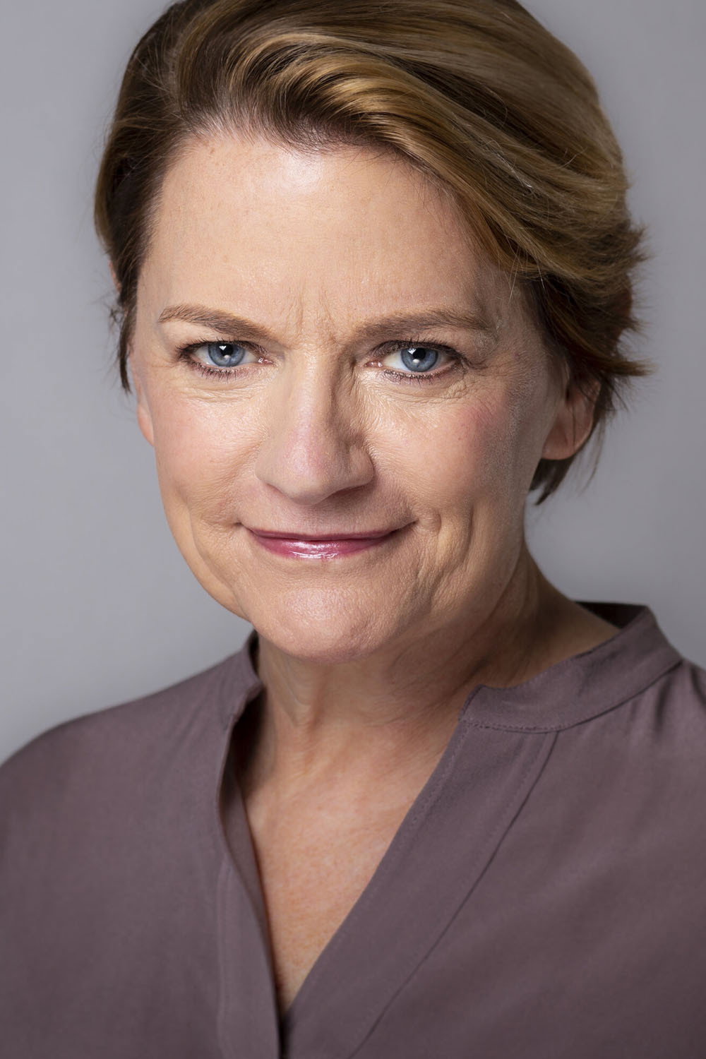 Marianne Goodell as Angelina in The Nomad
