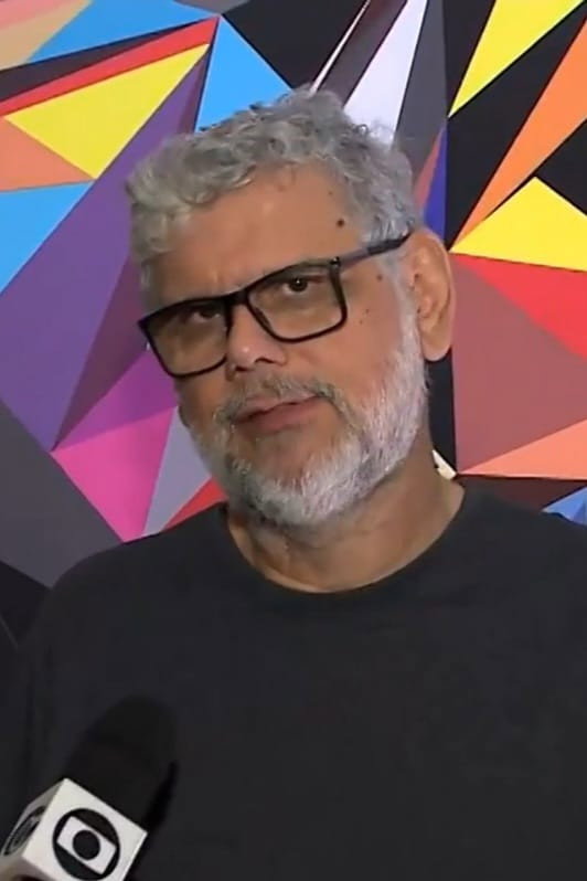 Marcos Sampaio as Self in The Last Arthouse Theater in Maceió