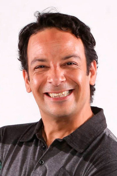 Julio González Littin as Transvestite Shakira in Che Kopete: The Movie