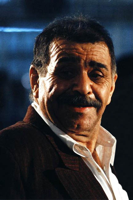 مهدی فتحی as Amro As in Imam Ali