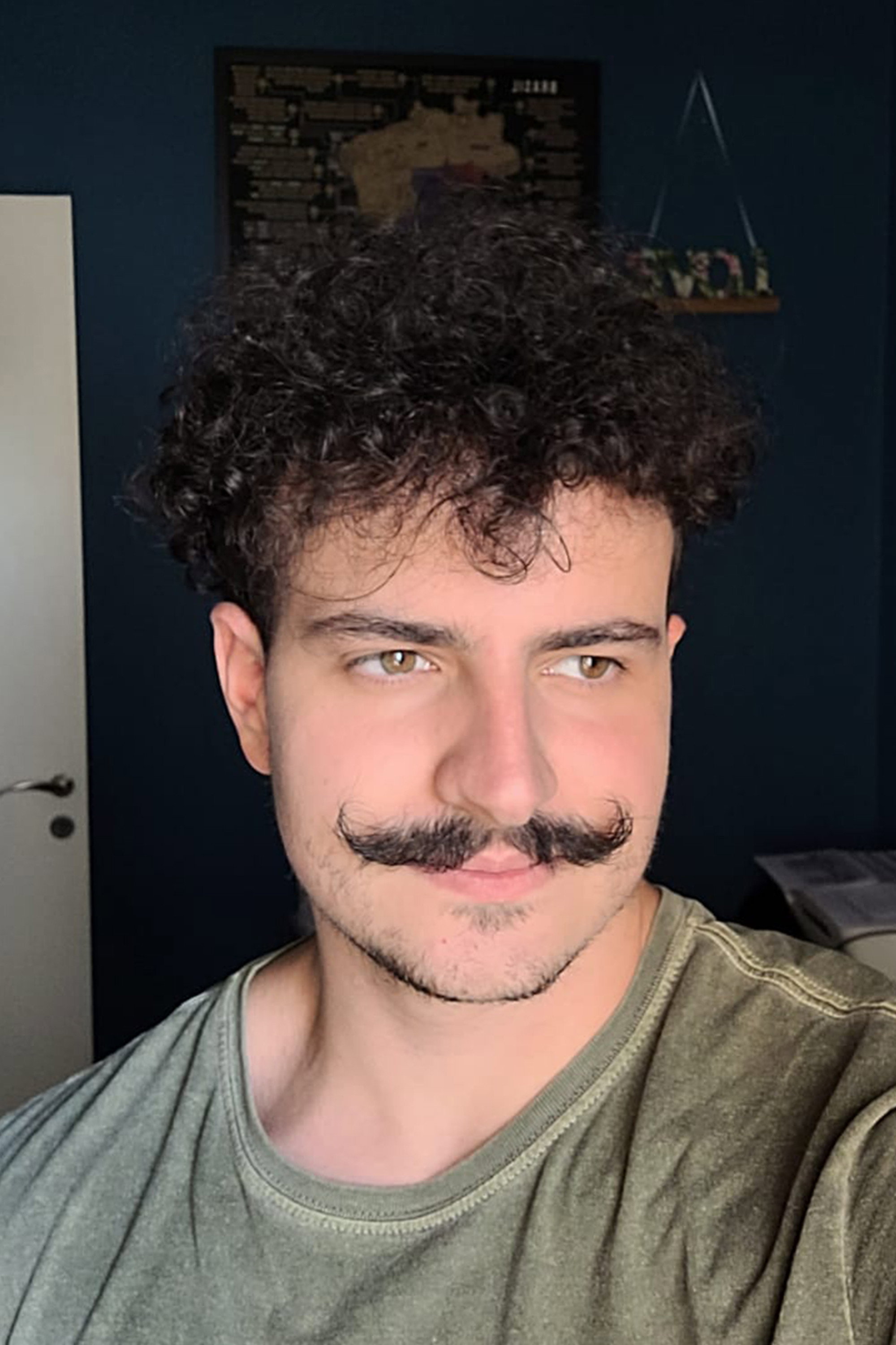 André Andrusaitis as Fernando Vittare in APOTHEOSIS 85