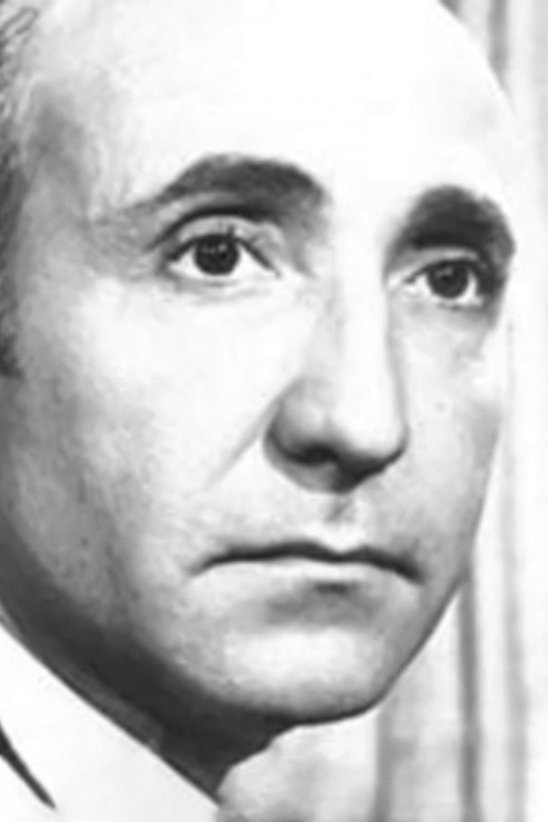 Alfredo Iglesias as General Belgrano in Güemes, la tierra en armas