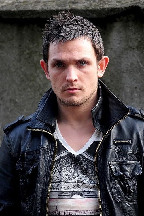 Johnny Ward as Steven in This Must Be the Place