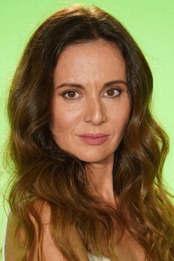 Αγγελική Λάμπρη as Self/Aggela in In the Nick of Time - 20 Years Later