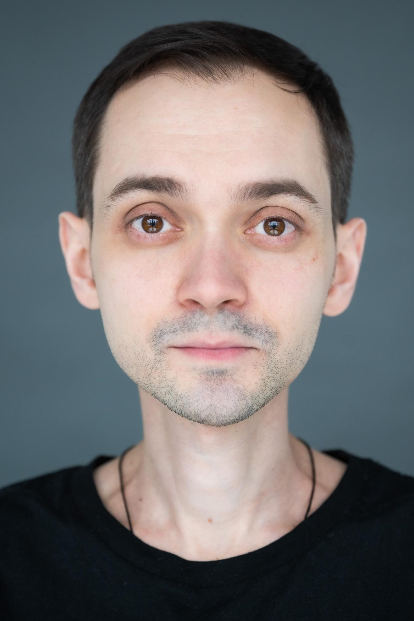 Иван Левин as Zhenih in Cybertaxi