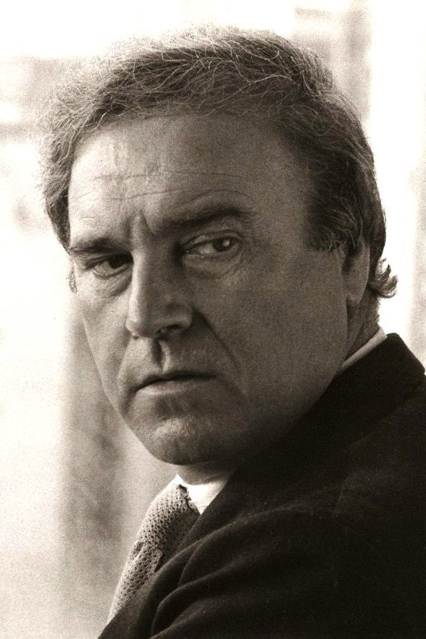 Rodolfo Ranni as Pablo in Amorina