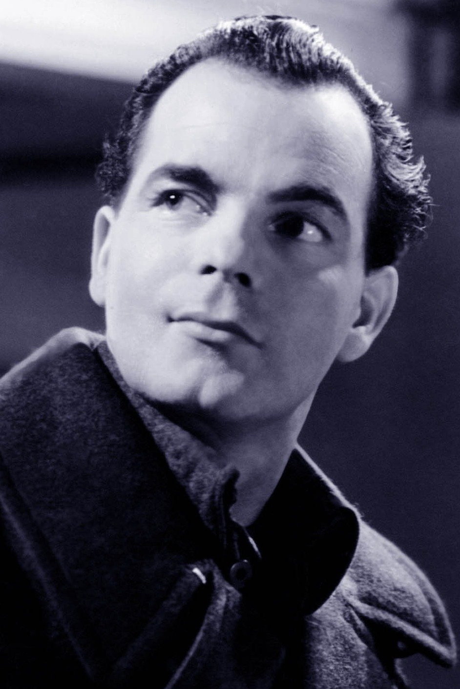 Hugh McDermott as Dave Fenner in No Orchids for Miss Blandish