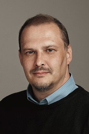 Branislav Matuščin as Berty in Kavej