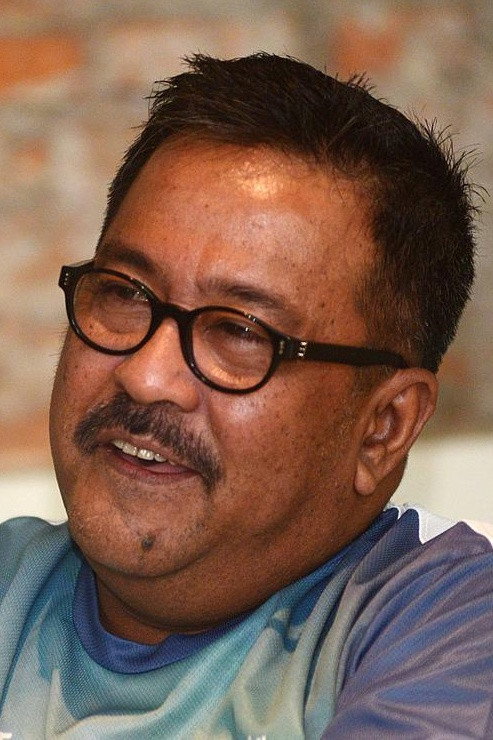 Rano Karno as Mugeni in Metropolitan Virgin
