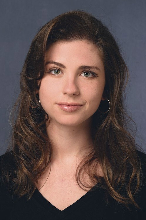 Laura Grandinetti as Violeta in Queen of Coal