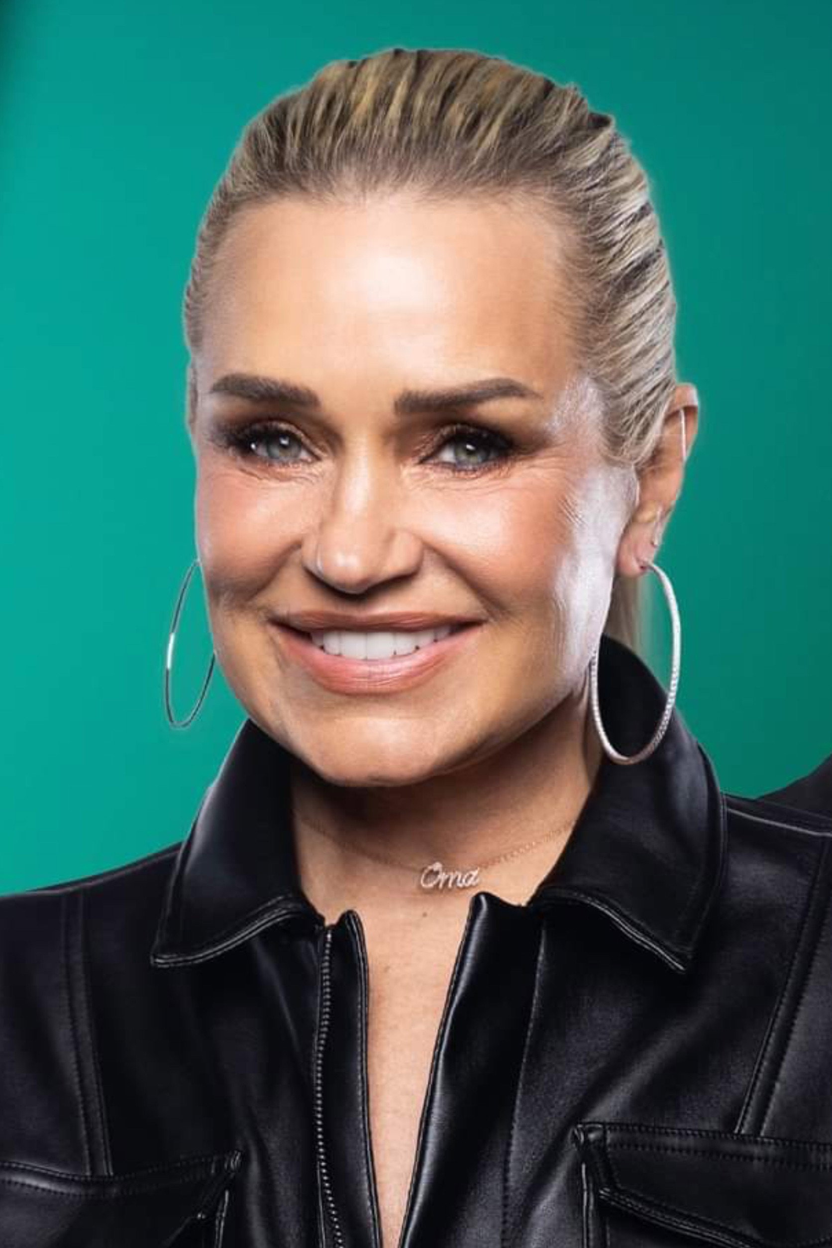 Yolanda Hadid as Self - Jurylid in Holland's Next Top Model