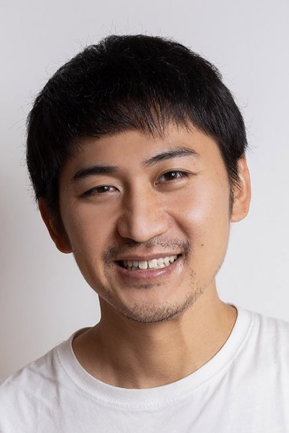 Takahiro Fukuya as Osamu Kogure in The Beast Hand