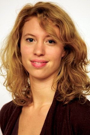 Maud Dolsma as Liesbeth in You'll Never Know