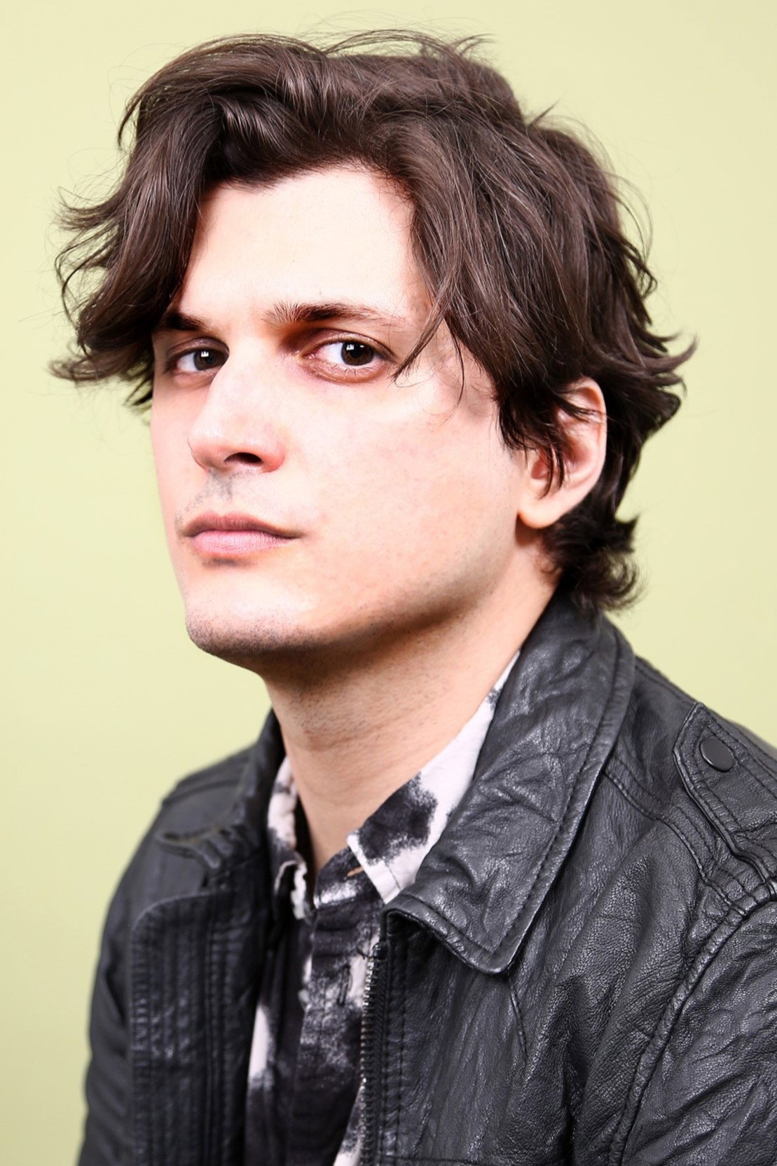 Alex Boniello as Fleetwood Zach in Love & Gelato