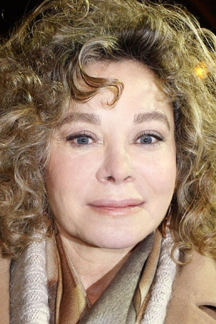 Grace de Capitani as Lily in Dog Day