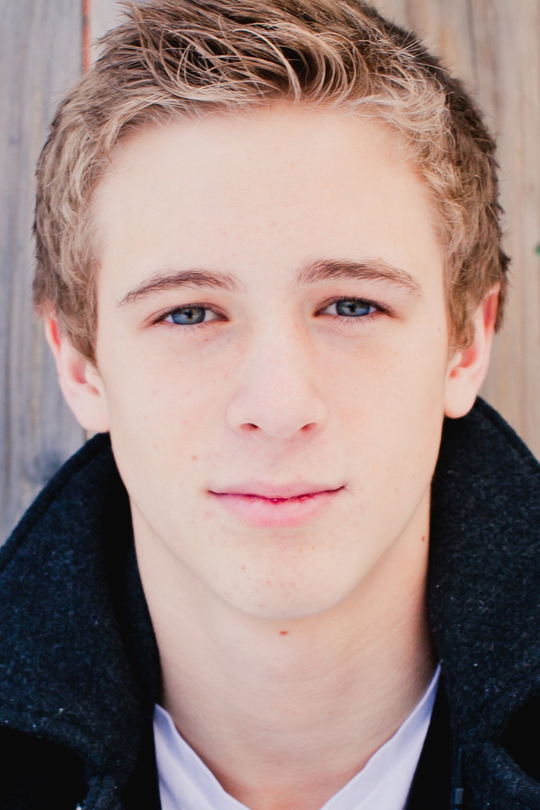 Dale Whibley as Luke Tate in I'll Be Home for Christmas