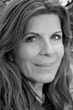 Claudia Wenzel as Irene Körner in Personal Trainer