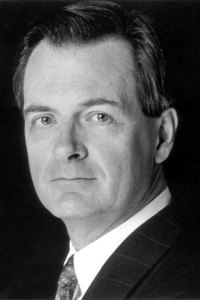 Barry Lee-Thomas as Dad in Monsters