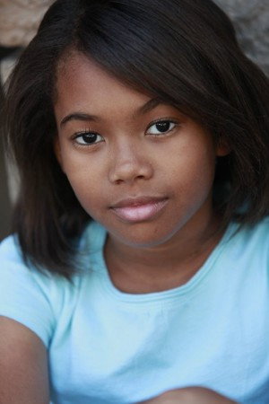 Arianna Jaffier as Rebecca Grooba in Downtown Owl