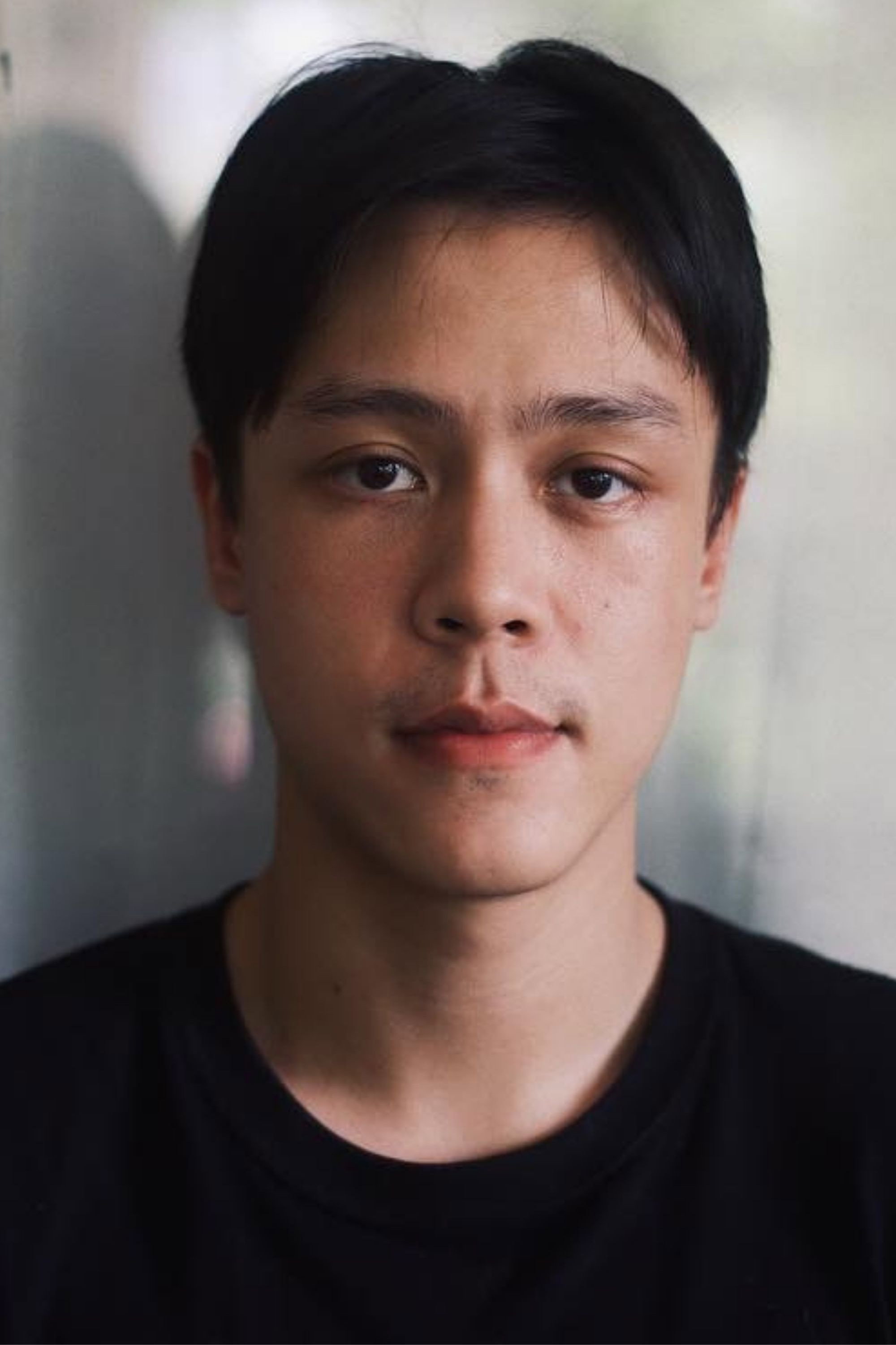 ภูมิภัทร ถาวรศิริ as Tew in Sleepless Society: Two Pillows & A Lost Soul