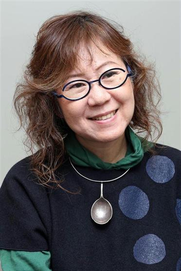 Chigumi Ôbayashi as Self in Constructing a House