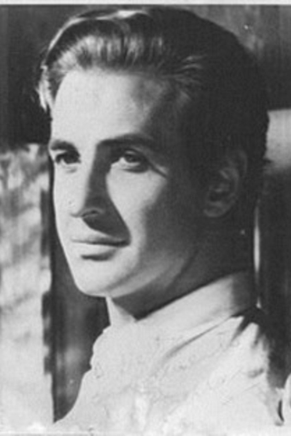 Duilio Marzio as Jorge Basualdo in Operación "G"