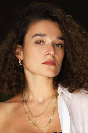 Öykü Çakar as Meral in Bitter Justice