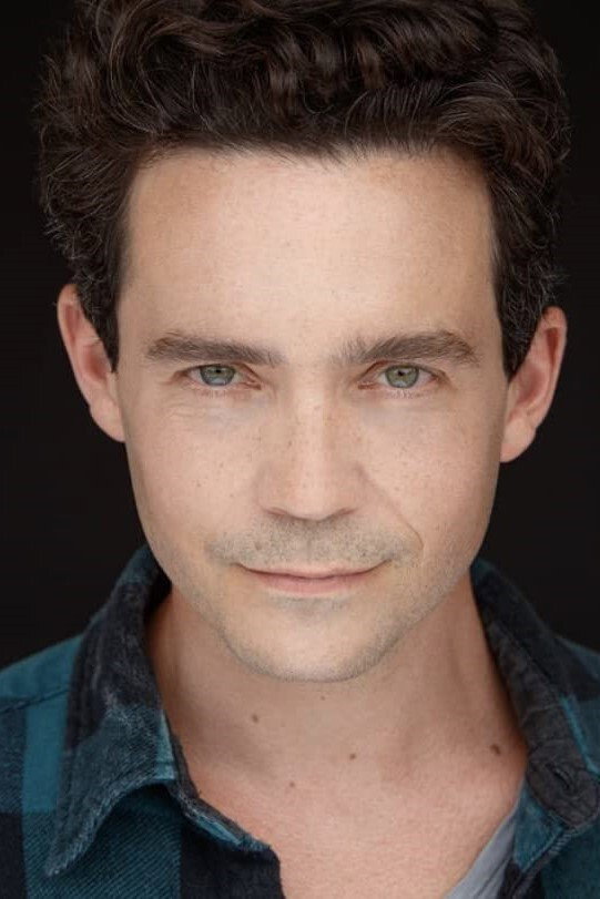 Birkett Turton as Daniel Lynne in Heart of America