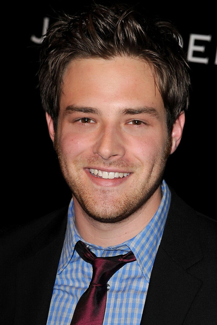 Ben Rappaport as Seth Oliver in For the People