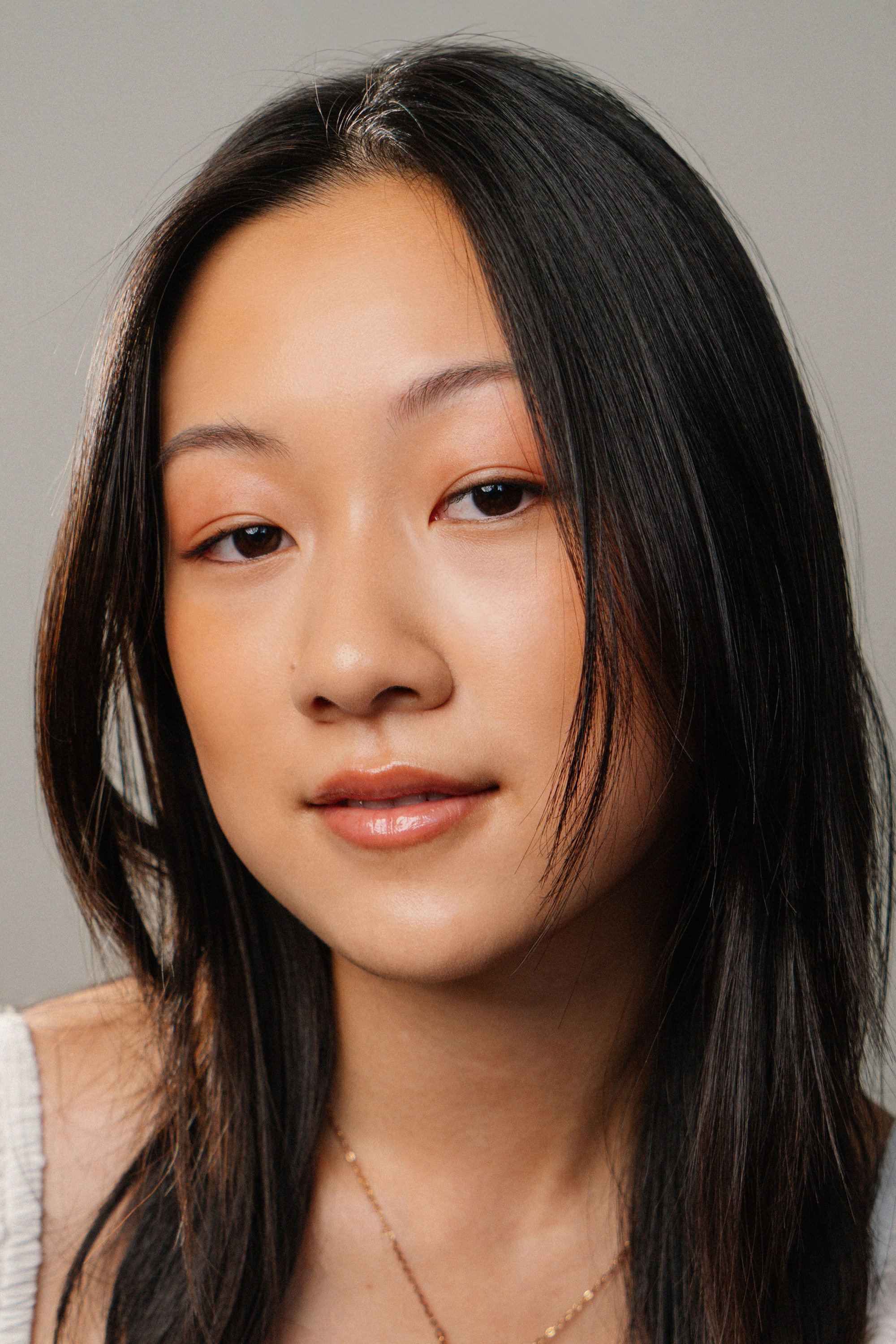 Zoe Lam as Fay in All Of My Feelings