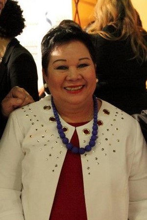 Lorli Villanueva as Annie's Boss / Store Owner in Annie Batungbakal