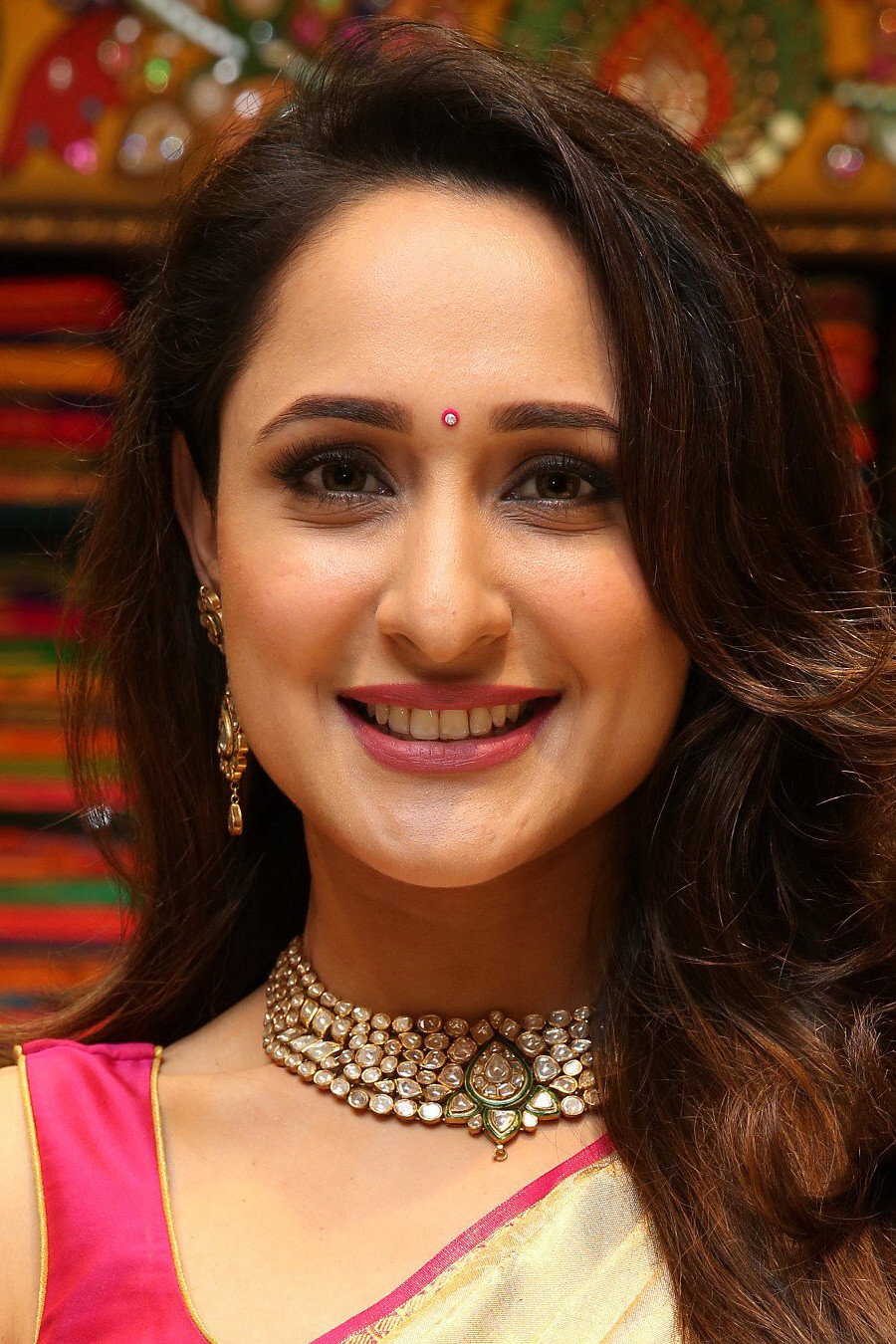 ప్రగ్యా జైస్వాల్ as Kaveri in Daaku Maharaaj