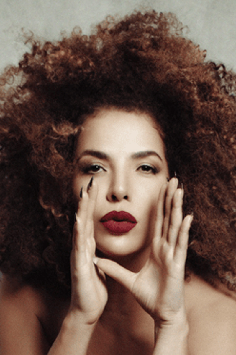 Vanessa da Mata as Self - Judge in Queen Stars Brazil