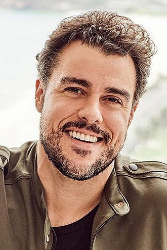 Joaquim Lopes as José Carlos Pimenta / Zeca in Água na Boca