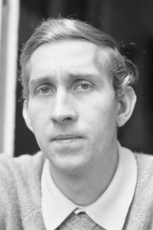Rüdiger Weigang as Eduard Simon in Heimat