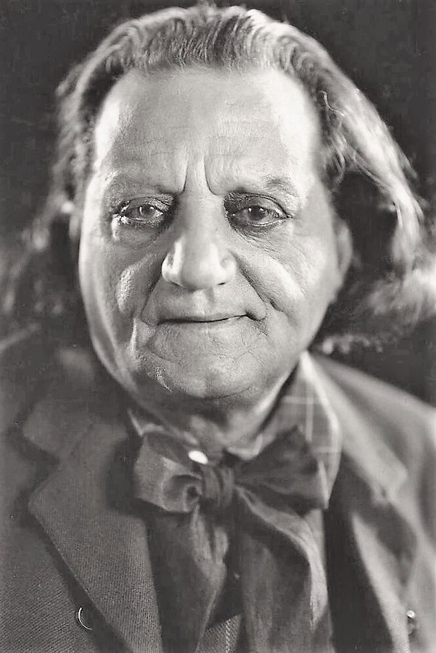 Cesare Gravina as Mr. Schultz - Gaston Glass in Mothers of Men