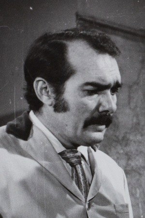 Zéluiz Pinho as Severino in Our Lady of Compassion