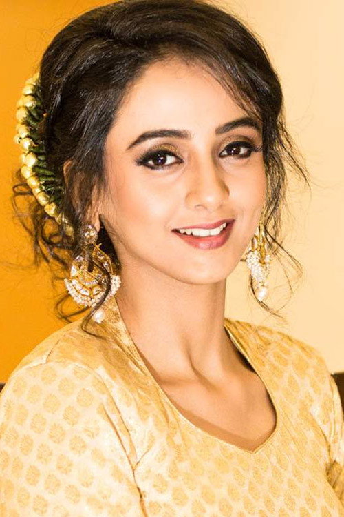Zalak Desai as Rukmini/Padmavathi in RadhaKrishn