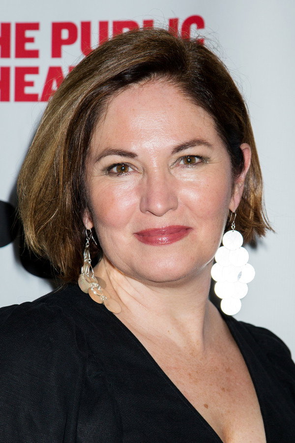 Andrea Irvine as Lady Beit in Baltimore