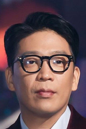 MC몽 as Yoo Kyung-Ro in Bar Legend